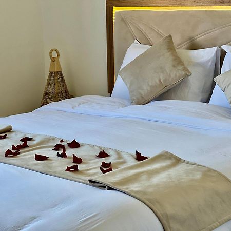 Mini-Villa Situee Dans Une Residence Prestigia A Marrakech, Avec Une Vue Sur La Piscine Et Le Golf Une Securite 24H Sur 24 Et Une Proximite Ideale De L Aeroport 5 Minutes C Est Une Offre Parfaite Pour Des Vacances Марракеш Екстер'єр фото