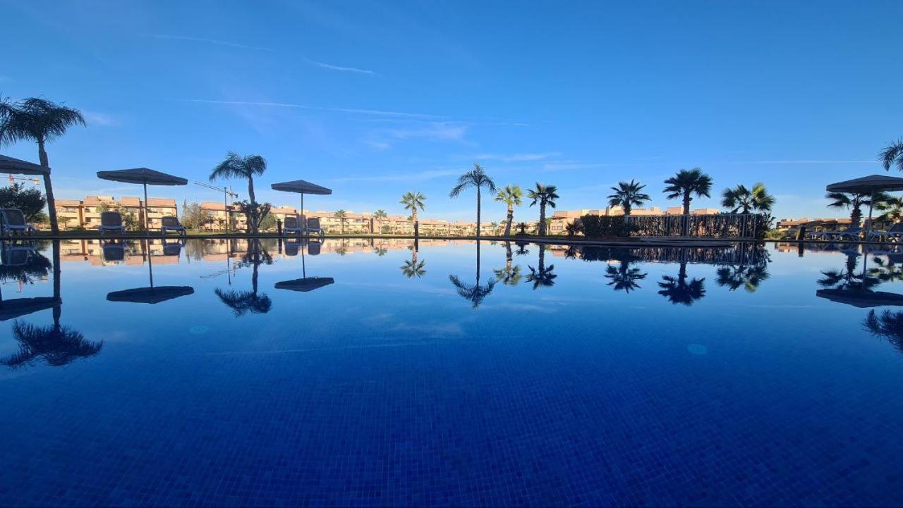 Mini-Villa Situee Dans Une Residence Prestigia A Marrakech, Avec Une Vue Sur La Piscine Et Le Golf Une Securite 24H Sur 24 Et Une Proximite Ideale De L Aeroport 5 Minutes C Est Une Offre Parfaite Pour Des Vacances Марракеш Екстер'єр фото