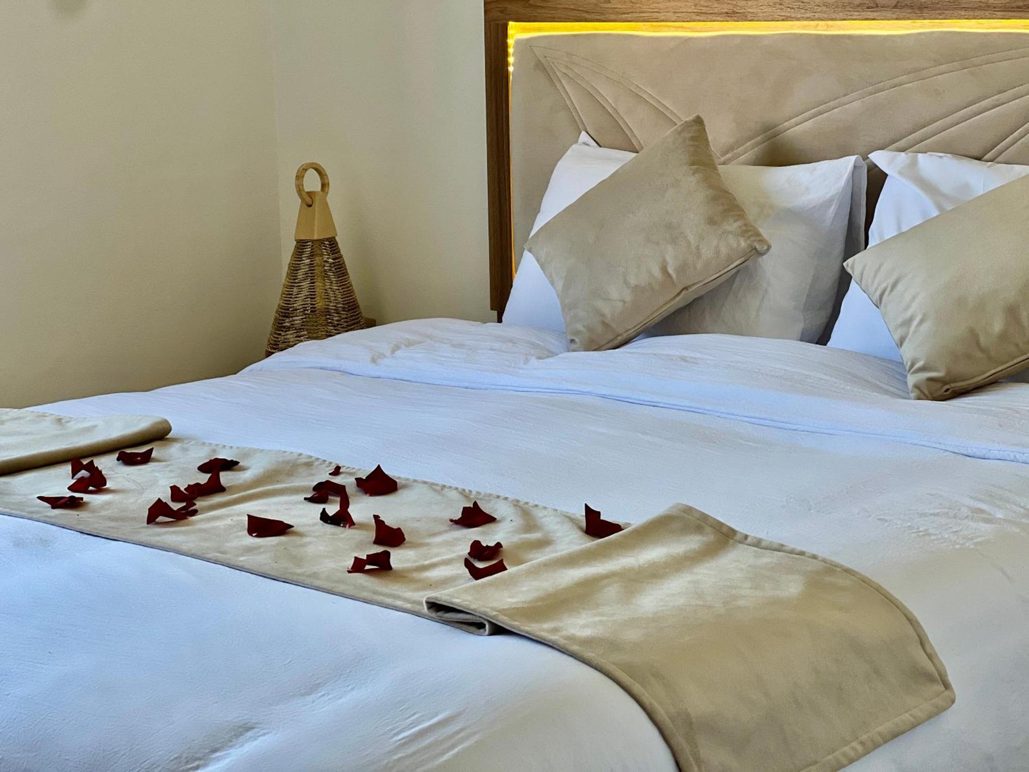 Mini-Villa Situee Dans Une Residence Prestigia A Marrakech, Avec Une Vue Sur La Piscine Et Le Golf Une Securite 24H Sur 24 Et Une Proximite Ideale De L Aeroport 5 Minutes C Est Une Offre Parfaite Pour Des Vacances Марракеш Екстер'єр фото
