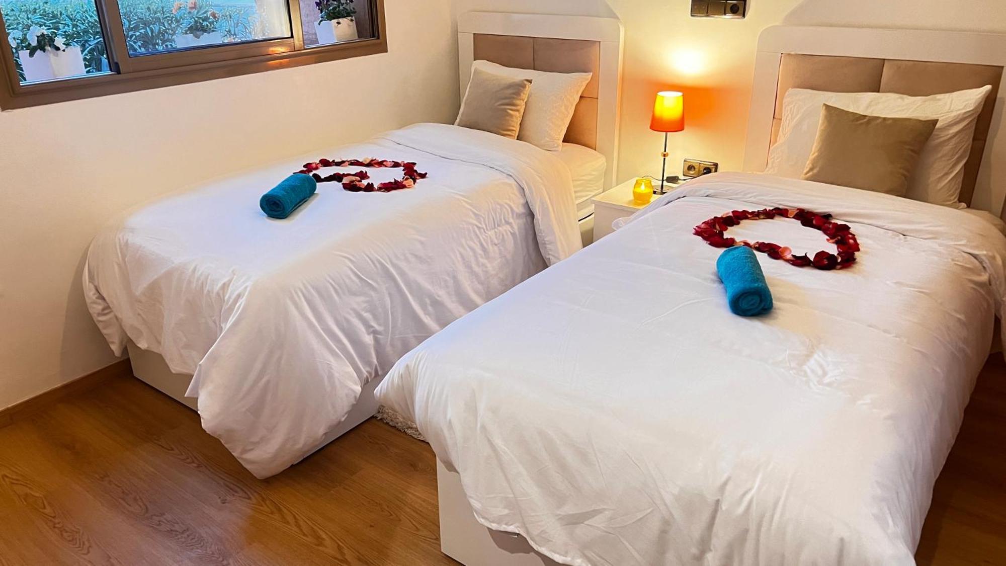 Mini-Villa Situee Dans Une Residence Prestigia A Marrakech, Avec Une Vue Sur La Piscine Et Le Golf Une Securite 24H Sur 24 Et Une Proximite Ideale De L Aeroport 5 Minutes C Est Une Offre Parfaite Pour Des Vacances Марракеш Екстер'єр фото