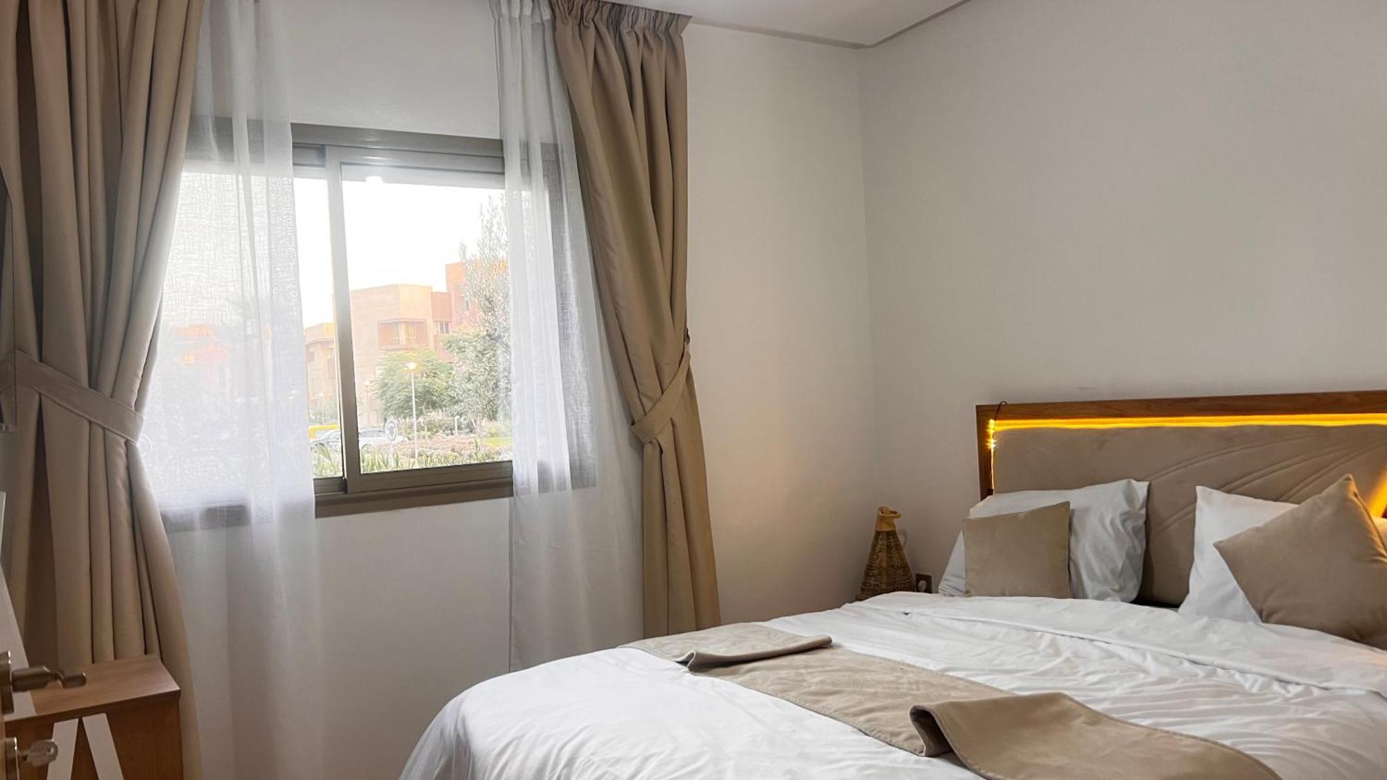 Mini-Villa Situee Dans Une Residence Prestigia A Marrakech, Avec Une Vue Sur La Piscine Et Le Golf Une Securite 24H Sur 24 Et Une Proximite Ideale De L Aeroport 5 Minutes C Est Une Offre Parfaite Pour Des Vacances Марракеш Екстер'єр фото